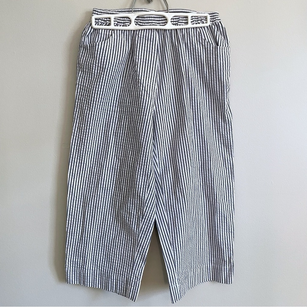 Quacker Factory Blue and White High Waist Cropped Pants with Pockets for Summer